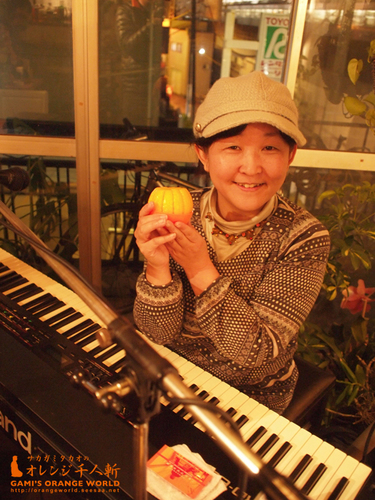0451-200アンジェラ・アキコさん.jpg