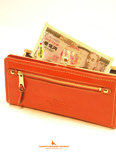 0500Dakotaのオレンジ財布7.jpg