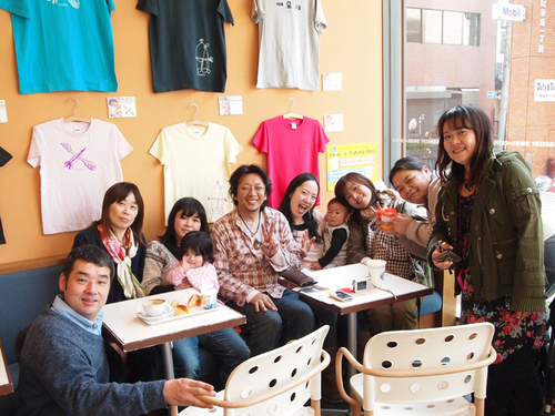 2011からふるTシャツ展1.jpg