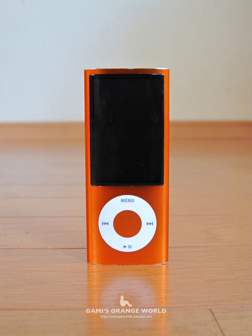 オレンジのiPod.jpg