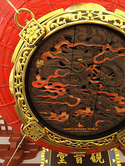 浅草寺本堂大提灯.jpg